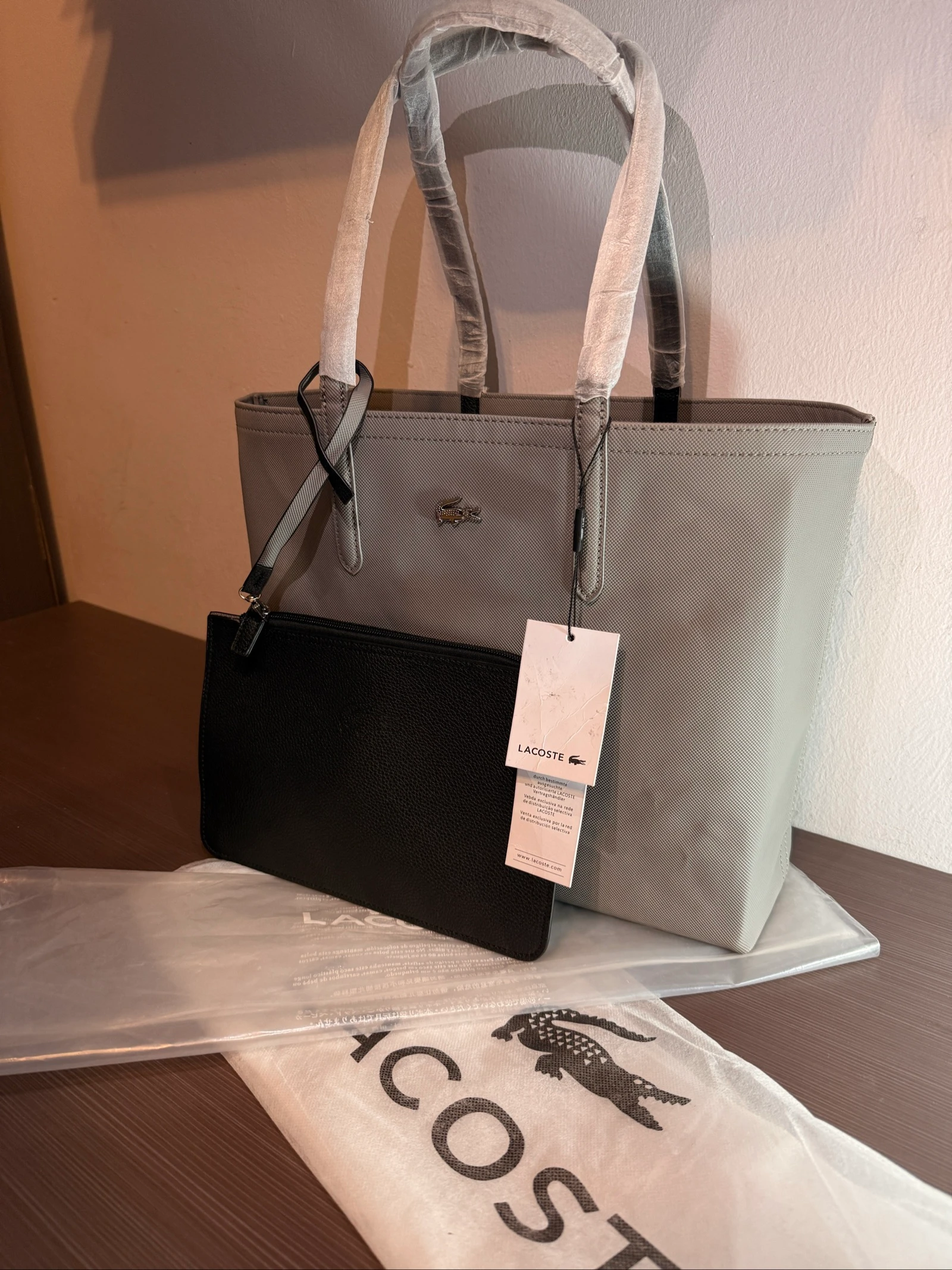 Bolso Lacoste tote reversible - Gris y Negro